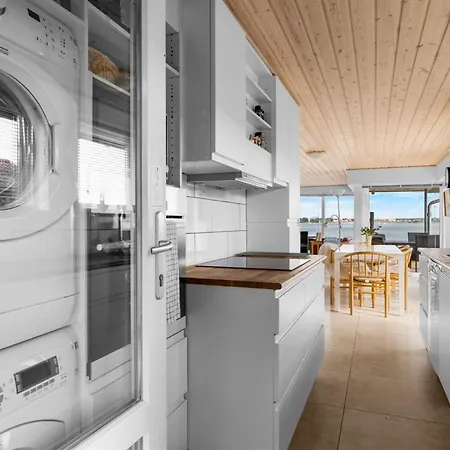 Yngvy - 10m From The Sea By Interhome Holiday home *